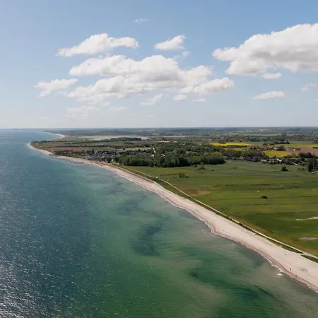 Apartment Beachwavefour- 2og, Meerblick, Balkon, Kamin, Sauna Olpenitz